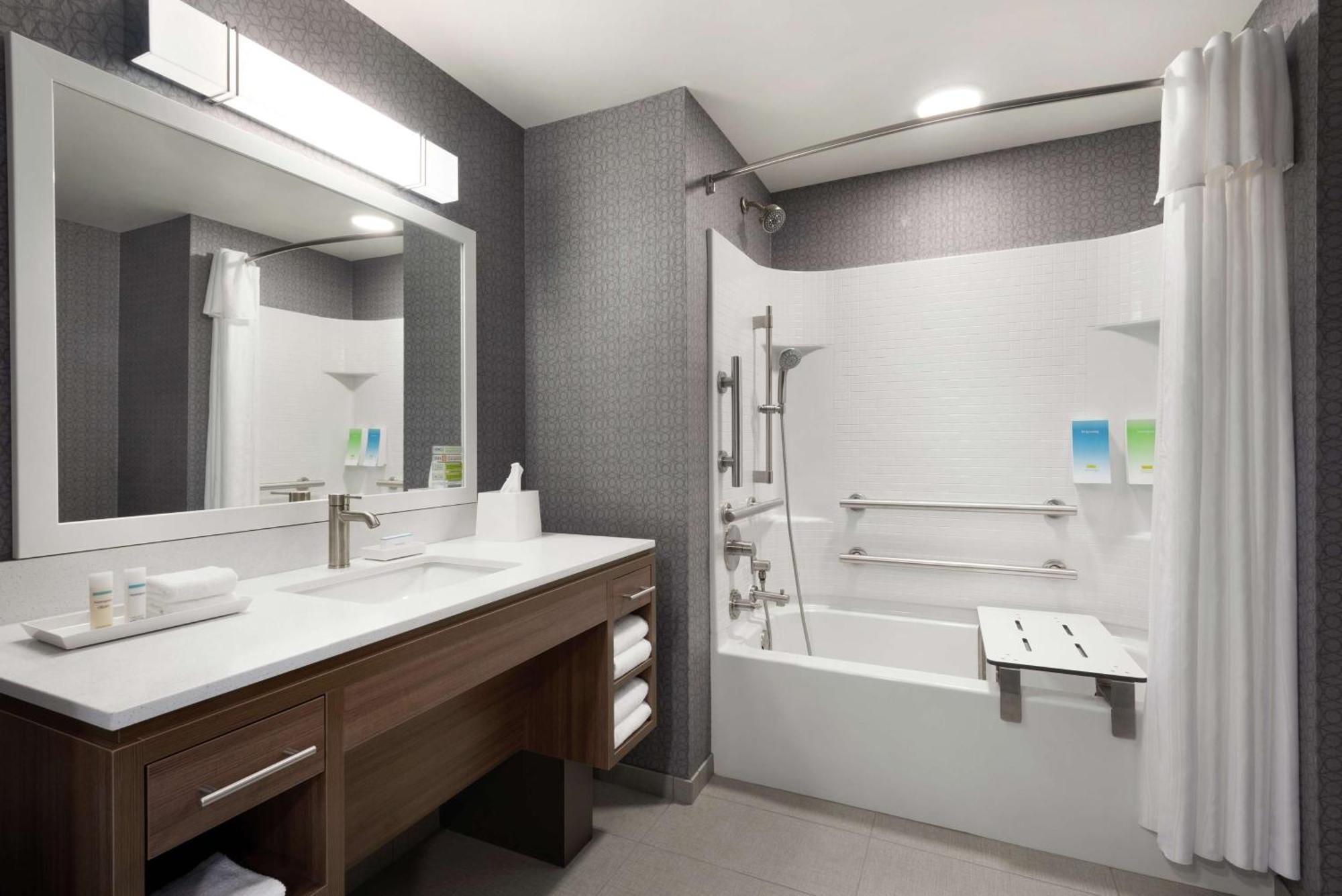 Home2 Suites By Hilton Madison Central Alliant Energy Center Экстерьер фото