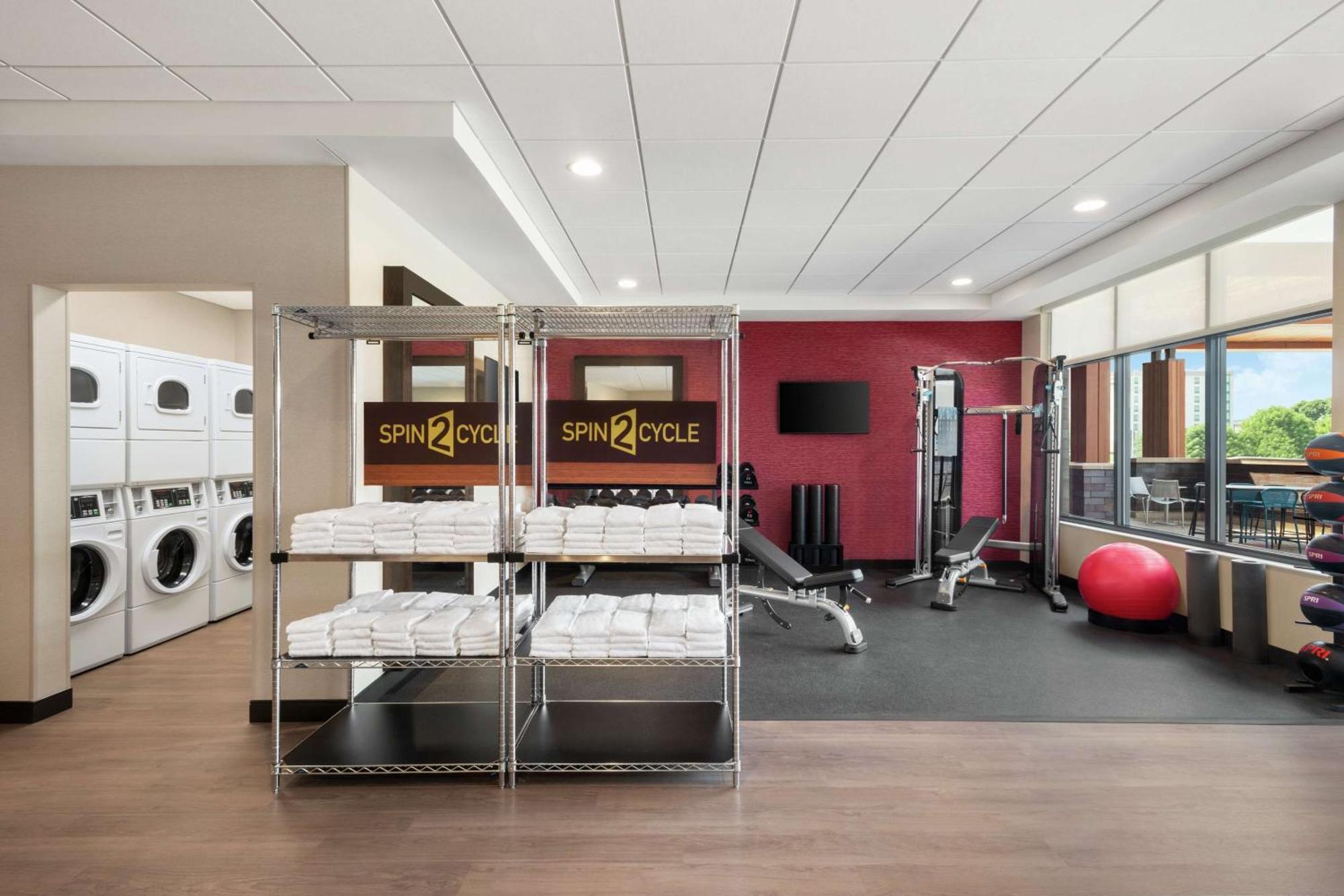 Home2 Suites By Hilton Madison Central Alliant Energy Center Экстерьер фото