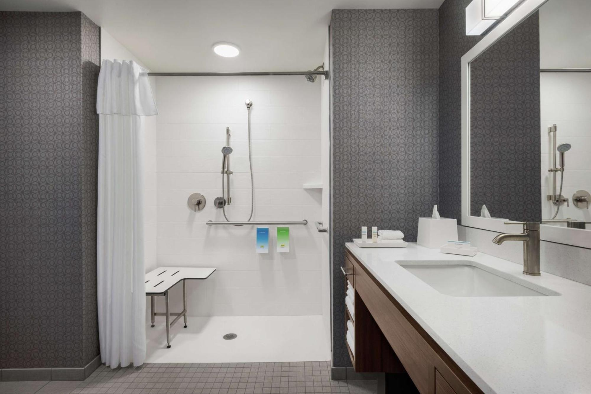 Home2 Suites By Hilton Madison Central Alliant Energy Center Экстерьер фото